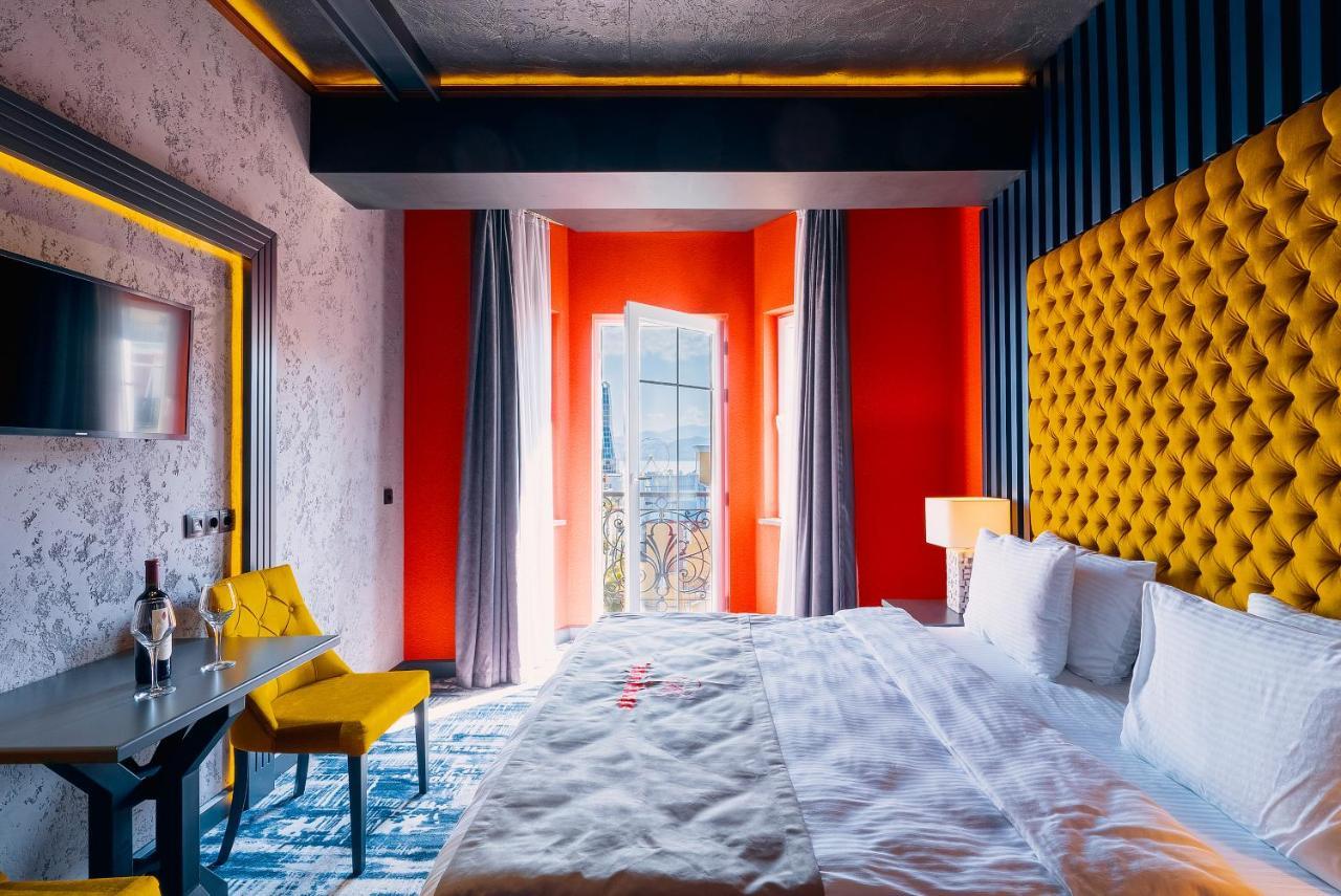 Tapis Rouge Design Boutique Hotel Батуми Екстериор снимка Deluxe room