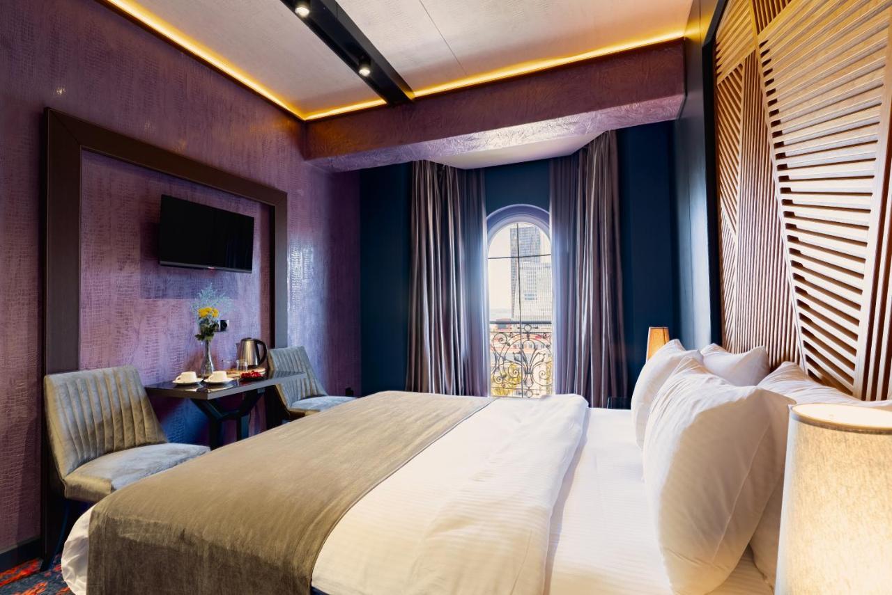 Tapis Rouge Design Boutique Hotel Батуми Екстериор снимка Deluxe room